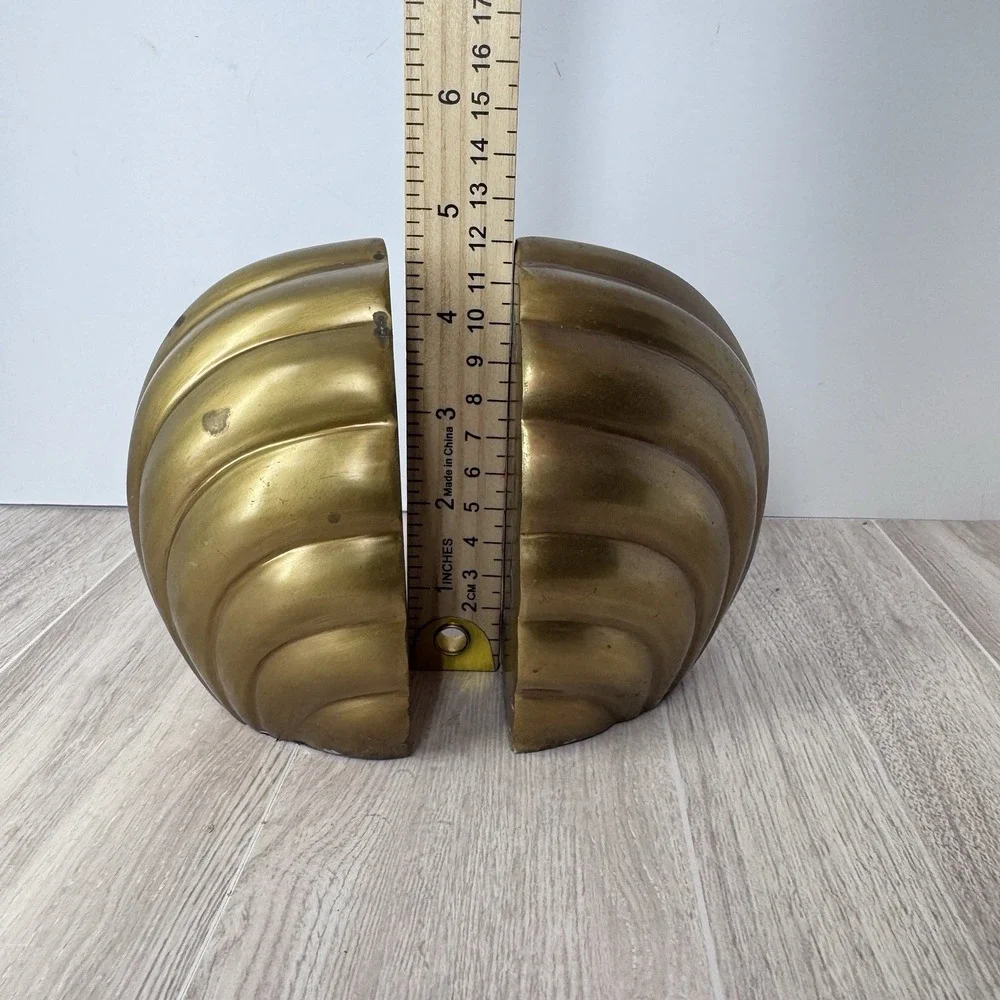 Vintage Brass Shell Bookends Heavy Coastal‎ Nautical Decor 5in Set Pair